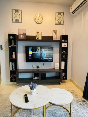 Qaisara Homestay near KLIA